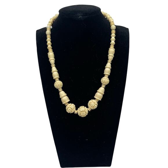 Carved Bead Necklace Boho 7.5” - Picture 2 of 5